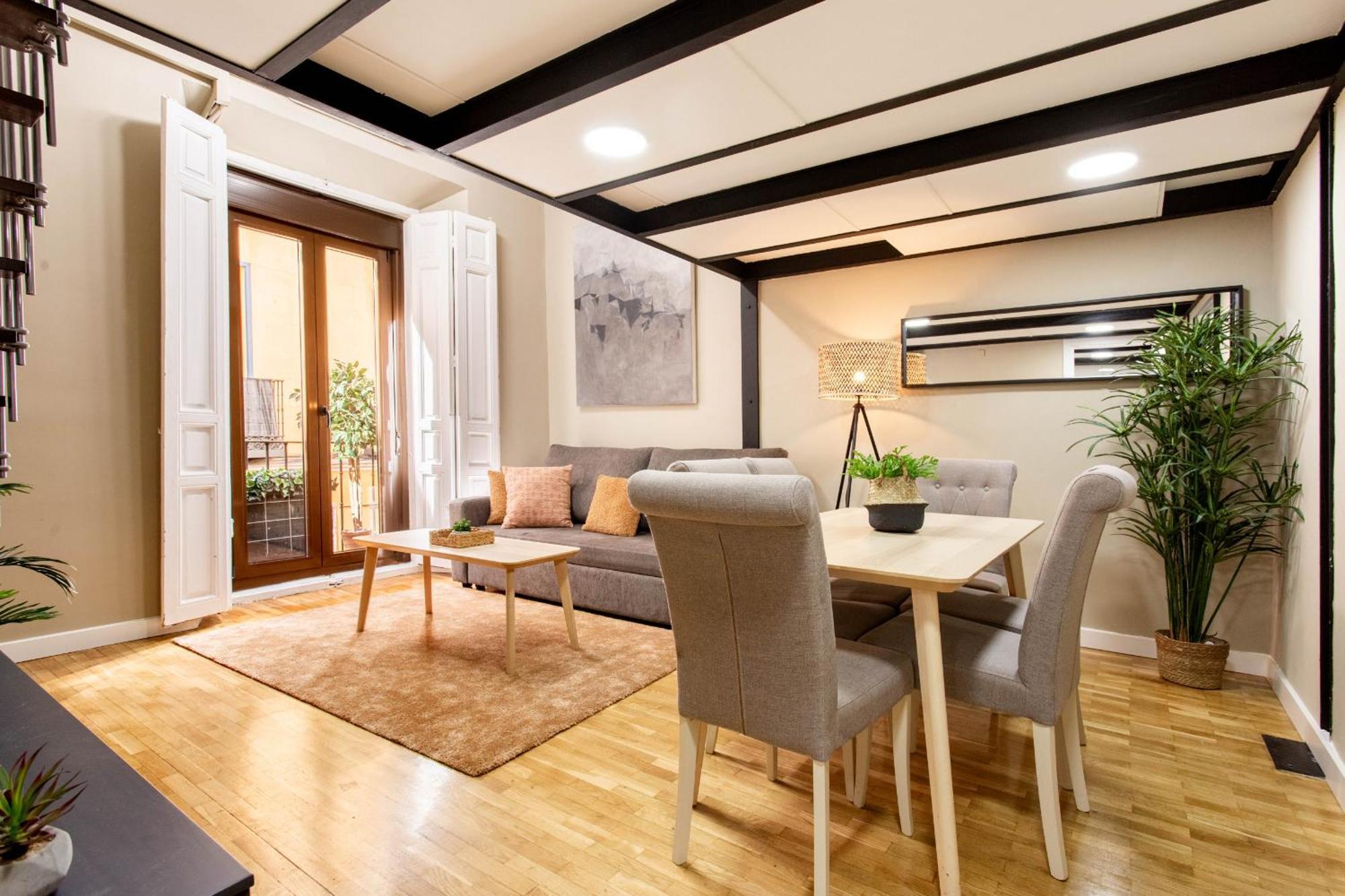 Apartmán Tirso Loft En Madrid Exteriér fotografie